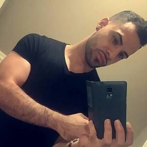 Meet your Posher, Jonathan